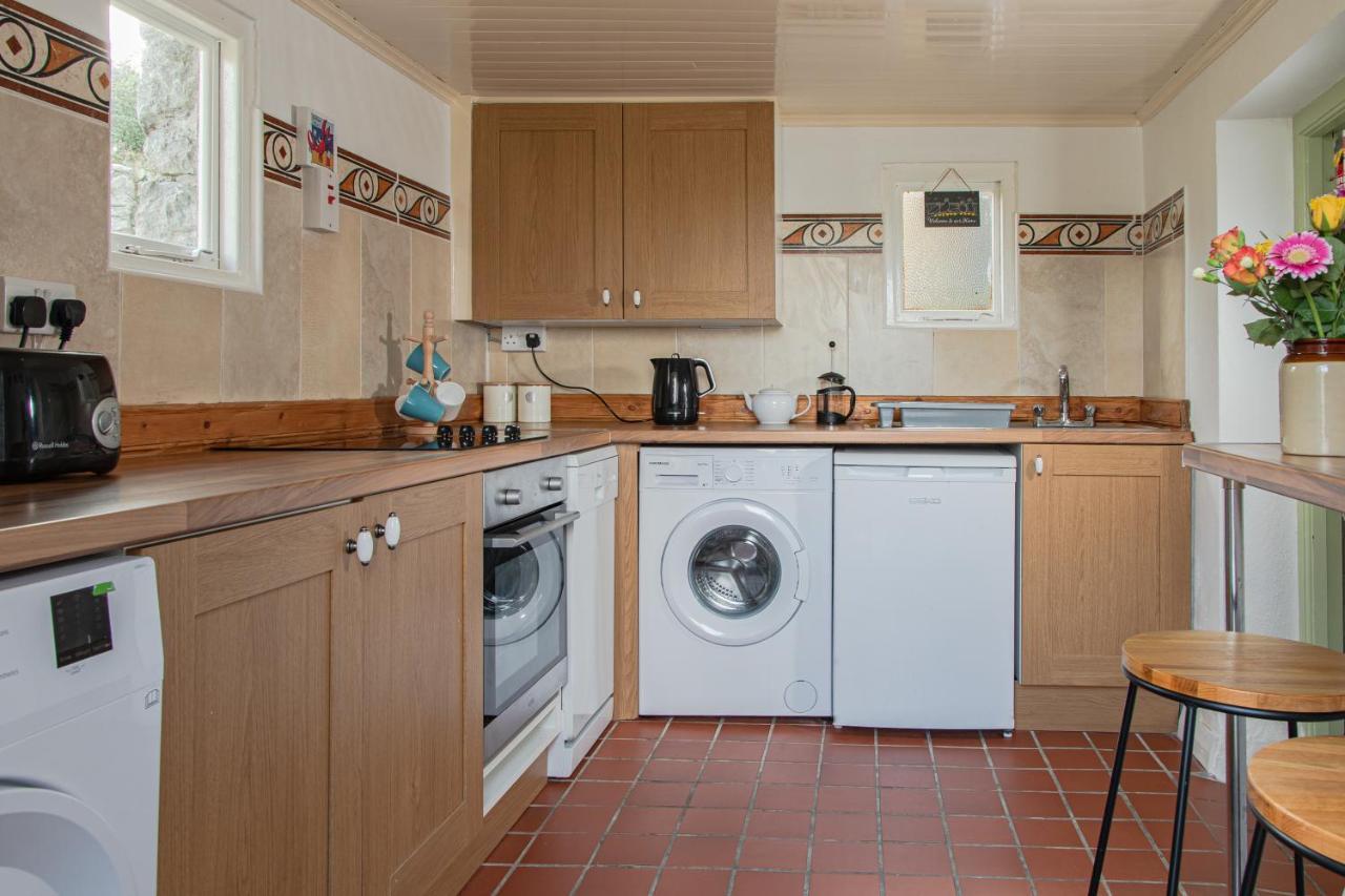 Fanore 1844 Seascape Cottage Is Located On The Wild Atlantic Way מראה חיצוני תמונה