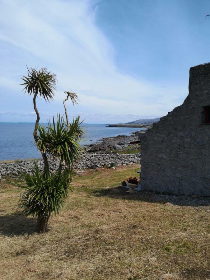 Fanore 1844 Seascape Cottage Is Located On The Wild Atlantic Way מראה חיצוני תמונה